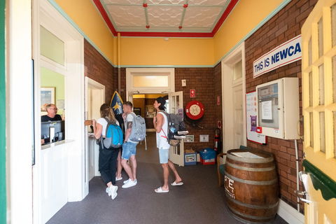 Newcastle Beach YHA - Broome Tourism 4