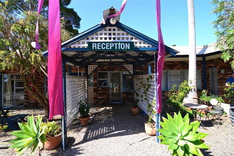 Narooma Motel - Broome Tourism 6