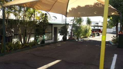 Central Point Motel - Broome Tourism 3
