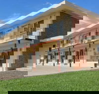 Seven Pines Motor Inn - Broome Tourism