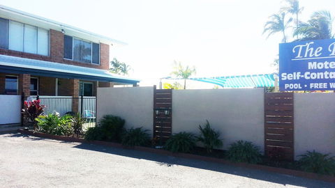 Rover Holiday Units - Broome Tourism 2