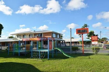 Rover Holiday Units - Broome Tourism 1