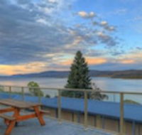 Lake Jindabyne Hotel - Broome Tourism