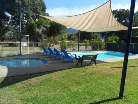 Halls Haven Holiday Units - Broome Tourism 4