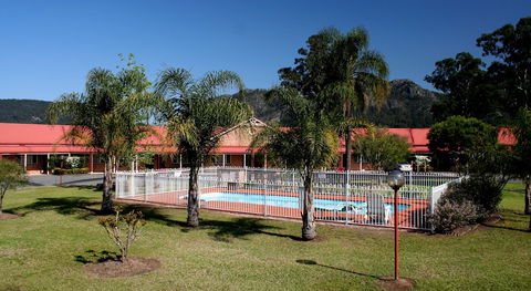 Gloucester Country Lodge - Broome Tourism 6
