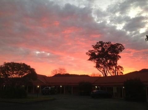Gloucester Country Lodge - Broome Tourism 1