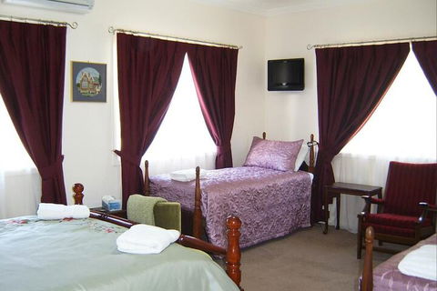 Gloucester On Avon Bed & Breakfast - Broome Tourism 5
