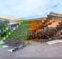 Rustic Retreat Esperance - Broome Tourism