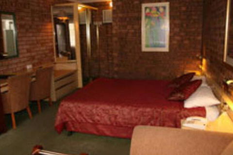 Countryman Motor Inn - Broome Tourism 6