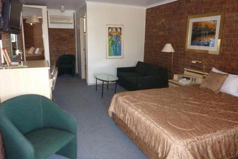 Countryman Motor Inn - Broome Tourism 3