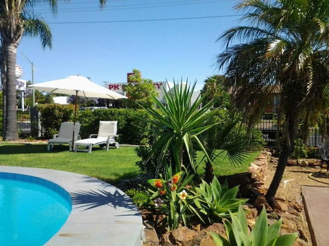 Country Leisure Motor Inn - Broome Tourism 2