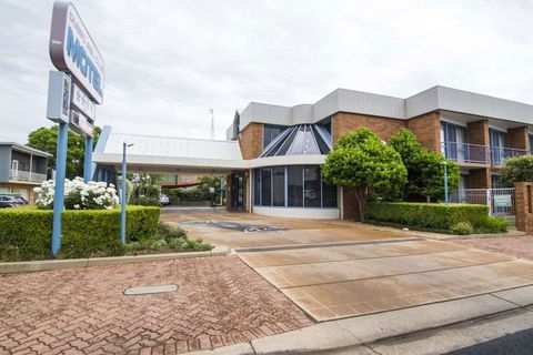 Dubbo RSL Club Motel - Broome Tourism 0