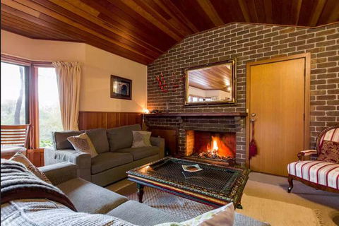 Adriennes Country Retreat - Broome Tourism 2