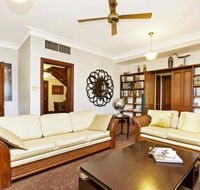 Mandalay Luxury Stay - Broome Tourism