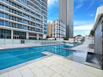 Gold Coast Private Apartments - Broome Tourism 2