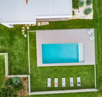 Your Luxury Escape - Scenic Vista