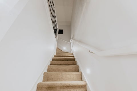 116glen Manor 3 - Broome Tourism 2