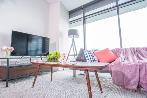 Stunning View Apartment - Broome Tourism 5