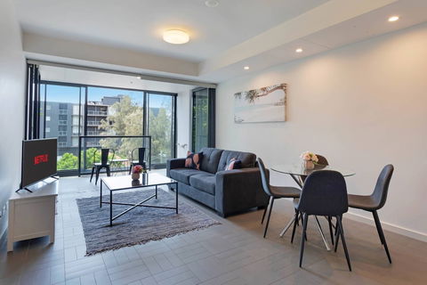 STAY&CO Serviced Apartments - Walker - Broome Tourism 3