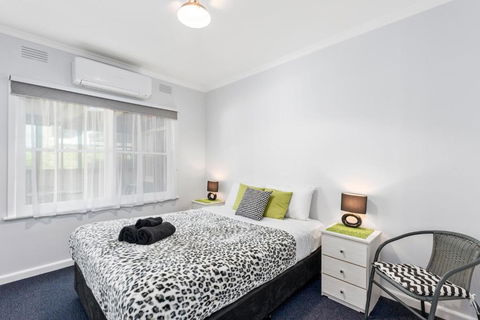 Wattle Grove Villa - Broome Tourism 4