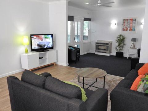 Wattle Grove Villa - Broome Tourism 6