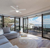 1 The Poplars 34 Magnus St. panoramic water views pool aircon  WIFI - Broome Tourism