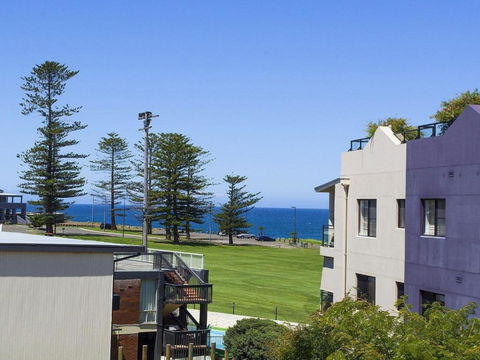 Ocean Blue On Manning - Broome Tourism 1