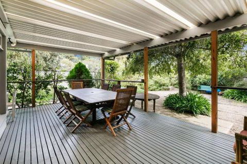 Lighthouse Cottage - Broome Tourism 2