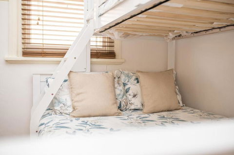 Lords Cottage Charming CBD Home Pet Friendly - Broome Tourism 1