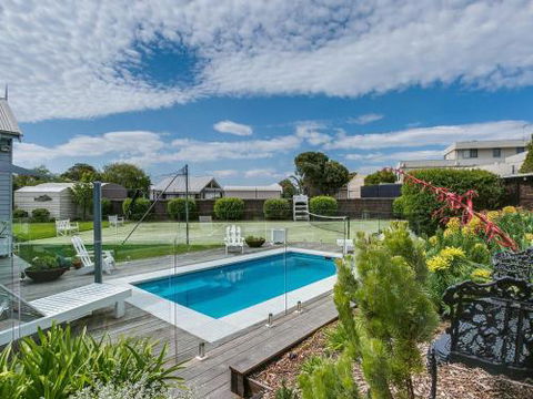 Lanoma - Broome Tourism 1