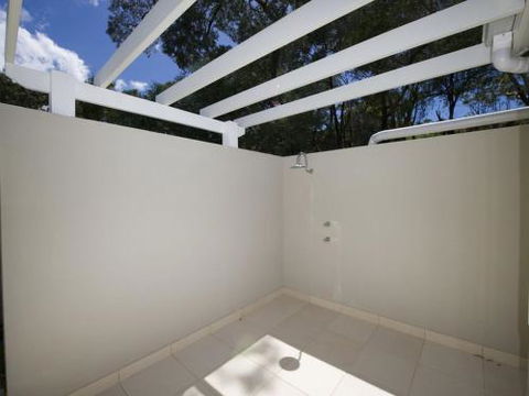 Echo Beach House 16 Reflections Dr Luxurious House With Magnificent Pool & Ducted Air - Broome Tourism 2