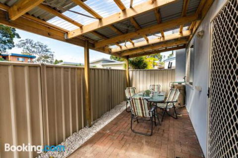Family Getaway Close To Beach & Restaurants - Broome Tourism 2