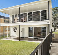 Ground Floor air Conditioned Fabulous Waterviews Overlooking Pumicestone Passage - Broome Tourism