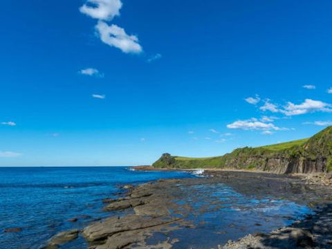 COASTLINE Boat Harbour Gerringong 4pm Check Out Sundays - Broome Tourism 4