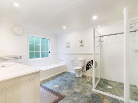 Lou Lous Cottage Southern Highlands 4pm Check Out Sundays - Broome Tourism 2