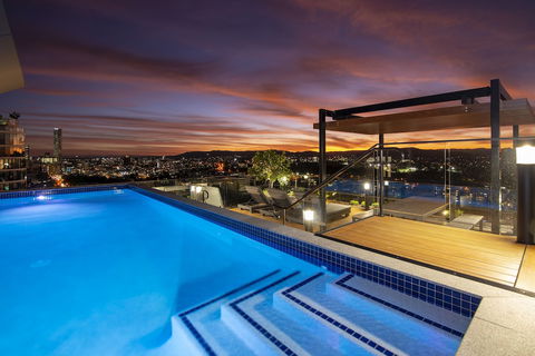 Arise Fortitude Valley - Broome Tourism 4