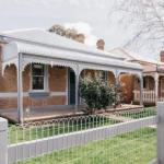 Dimby Cottage Beautifully Restored Heritage Home - Broome Tourism 0
