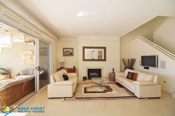 Northern Gold Coast QLD Broome Tourism