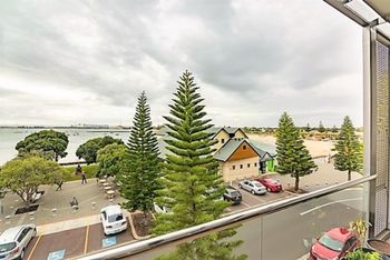 Spacious Apartment With Sea Views - Broome Tourism 0