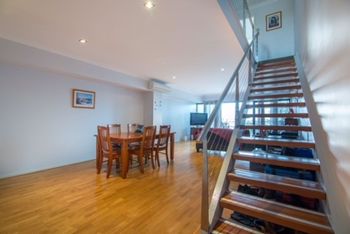 Spacious Apartment With Sea Views - Broome Tourism 5