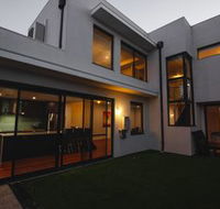 South Beach Pool Home - Broome Tourism