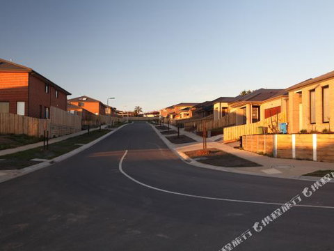 London Park Resort Melbourne - Broome Tourism 3