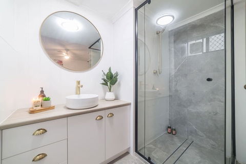 Beautiful Fresh Large 2BR 2Bath Apt - Broome Tourism 2