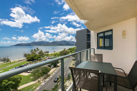 Cairns Oceanview At 181 The Esplanade 34 - Broome Tourism 6