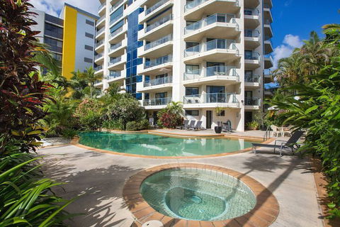 Cairns Oceanview At 181 The Esplanade 34 - Broome Tourism 1