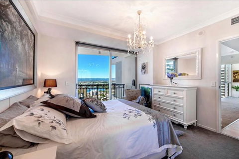 The Retreat At Chevron Renaissance - Broome Tourism 3