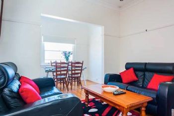 Coogee Apartment - Broome Tourism 2