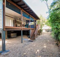 Modern 3 Bedroom Treehouse - Broome Tourism