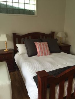 Nutgrove Beach Studio Apartment - Broome Tourism 5
