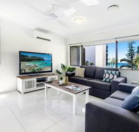 Boutique Beachside Escape in Surfers Paradise - Broome Tourism